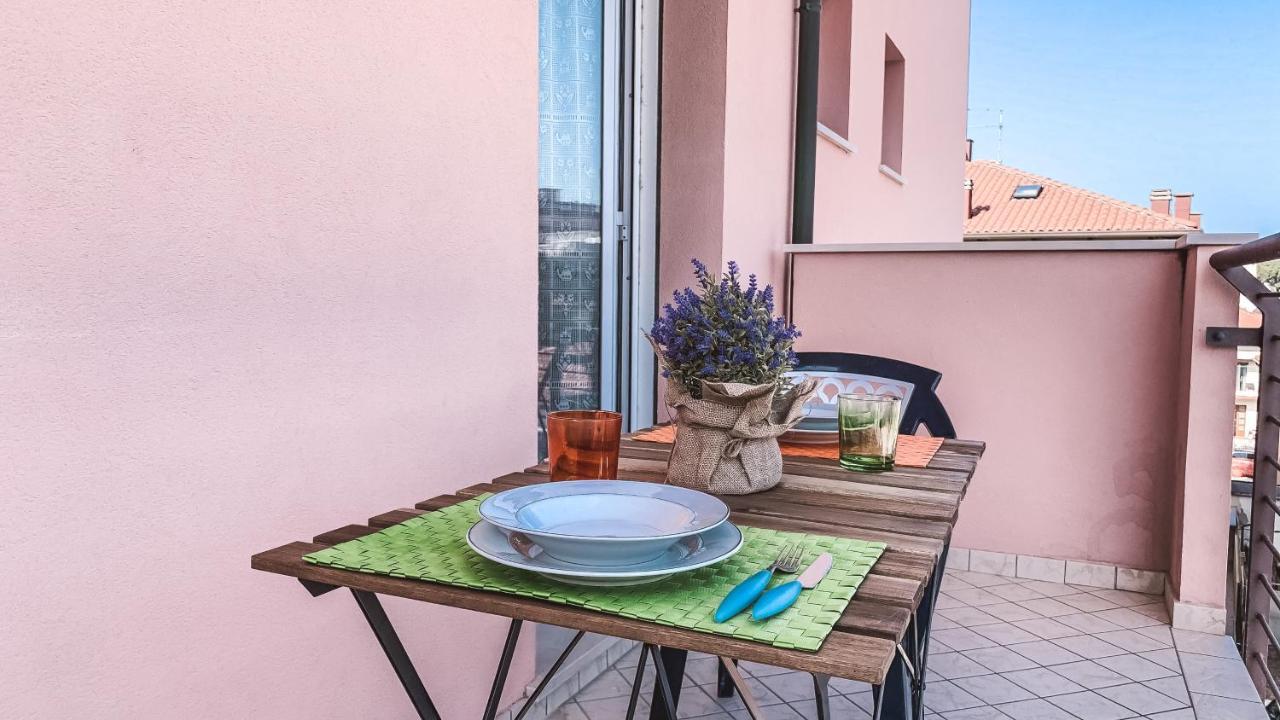 Appartamento Il Poeta - Affitti Brevi Italia Rimini Exterior foto